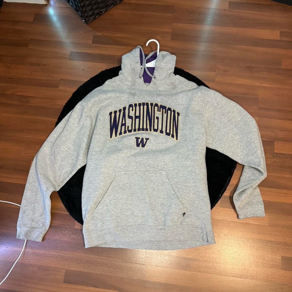 Washington huskeys hoodie